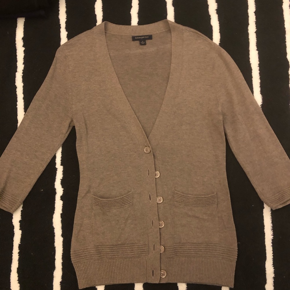 BANANA REPUBLIC Oatmeal Cardigan